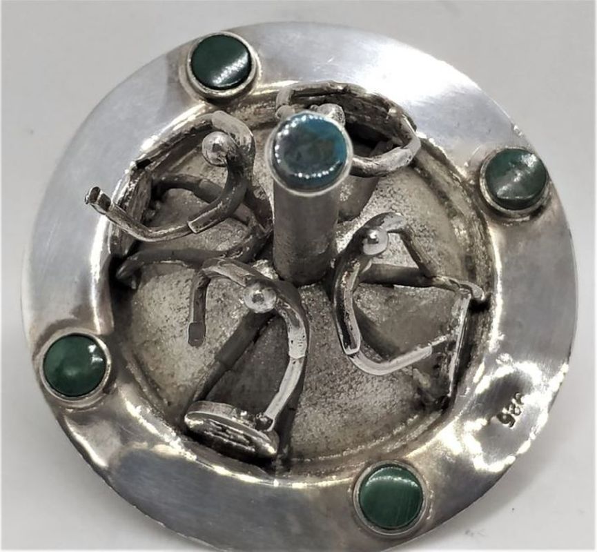Chanuka Dreidel Four Men - Image 4