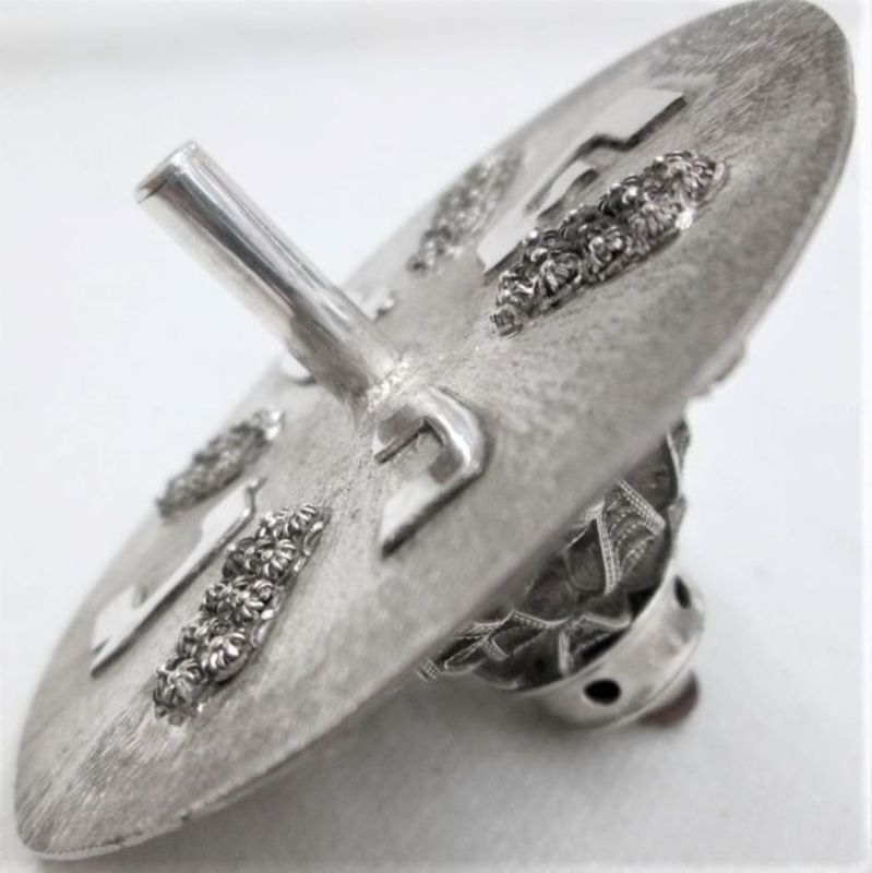 Dreidel Silver Pagoda Filigree - Image 3