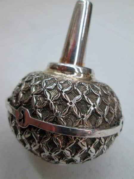 Hanukah Sevivon Silver Embossed - Image 3
