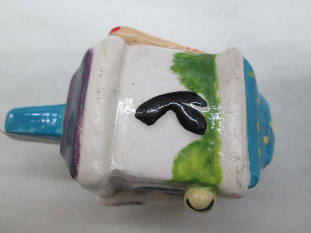 Hanukah Dreidel Ceramic Child - Image 3