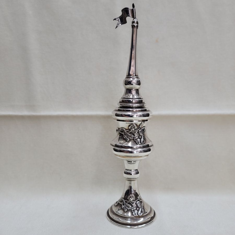 Handmade Havdalah spice box tower sterling silver Bessamim box Lily flower design .Dimension diameter 5.4 cm X 21.8 cm approximately.