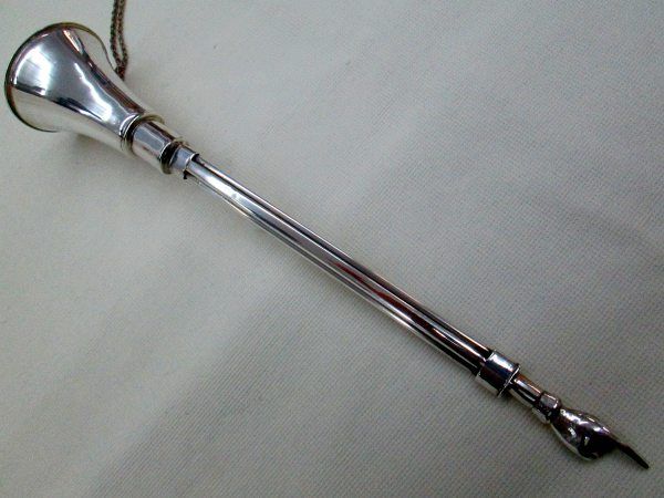 Sterling Silver Torah Yad Pointer Smooth contemporary style smooth silver handmade by S. Ghatan.This Sterling silver Yad is suitable for big Torah scroll .