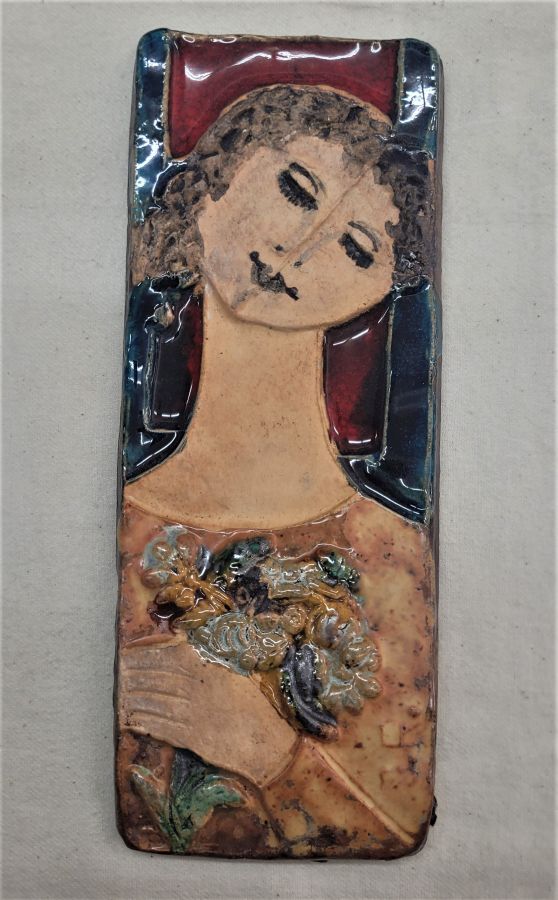 King David offered flowers as described in the glazed ceramic tile Bathsheba's flower bouquet. Dimension 21 cm X 8.3 cm approximately.