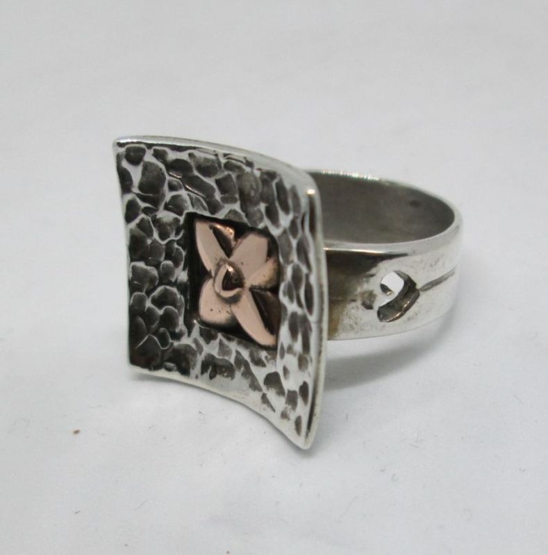 Handmade sterling silver rose gold ring & 14 carat rose gold contemporary square style ring. Dimension 1.8 cm X 1.8 cm ring size 57.