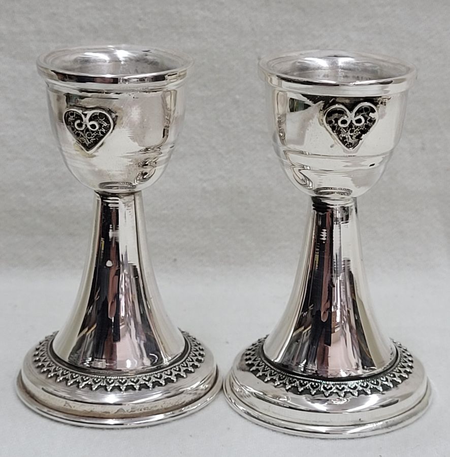 Handmade BathMitzvah Shabbat candle holders sterling silver with Yemenite filigree small heart handmade. Dimension diameter 4.2 cm X 7.2 cm approximately.