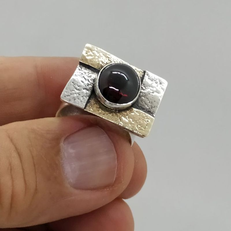 Silver Gold Garnet Ring - Image 5