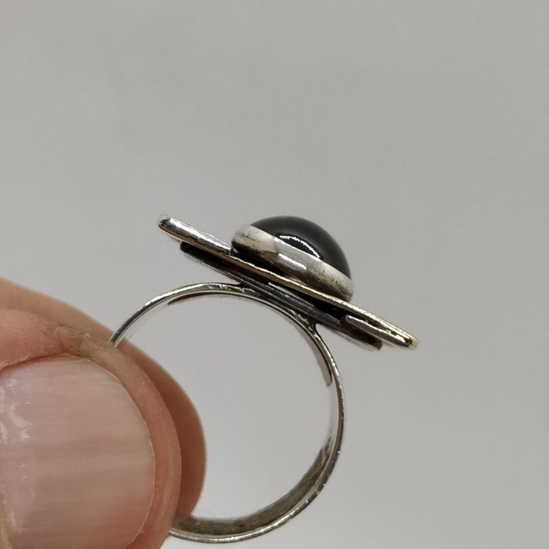 Silver Gold Garnet Ring - Image 7