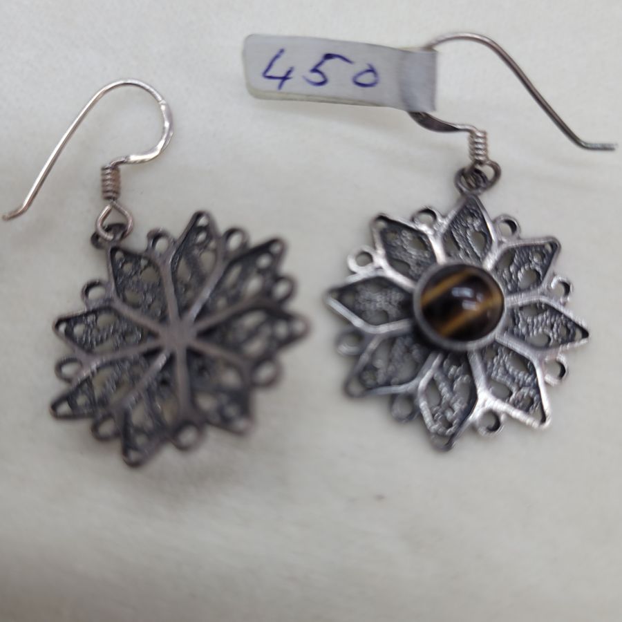 Filigree tiger eyes earrings - Image 7