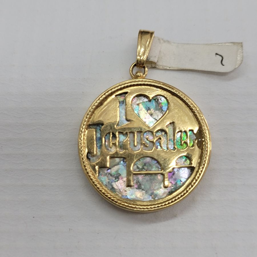 14 Carat Gold Pendant Roman Jerusalem. 14 carat gold pendant handmade Jerusalem design with heart shape set with ancient Roman glass.