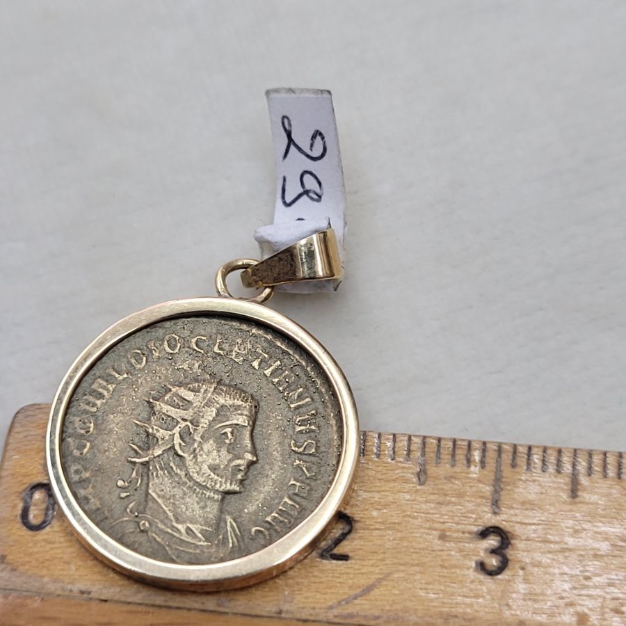 Gold pendant antique coin - Image 5