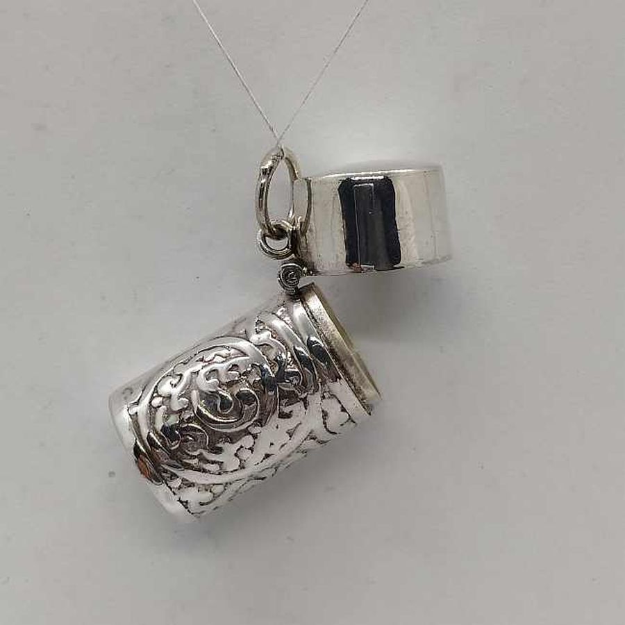 Mezuzah Pendant Container Mini - Image 3