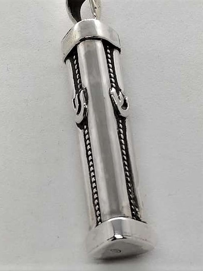 Mezuzah Pendant 3 Shins - Image 3