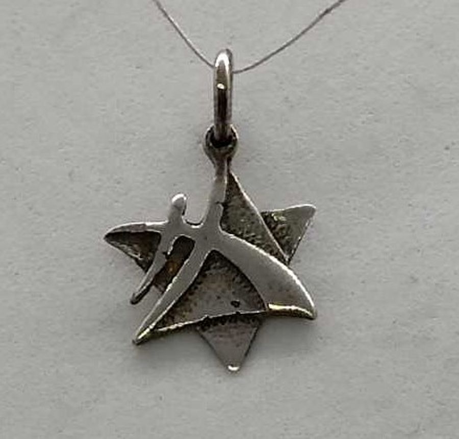 An original design contemporary of both MagenDavid pendant Hay abstract combined together. Dimension 1.25 cm X 1.4 cm X 0.1 cm approximately.