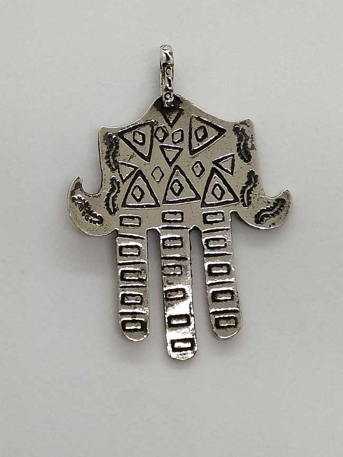 Chamsa Pendant Engraved Big - Image 2