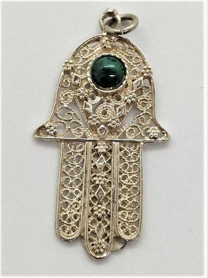 Handmade sterling silver Hamsa pendant filigree Elat stone and fine Yemenite filigree design. Dimension 4.1 cm X 2.4 cm X 0.12 cm approximately.