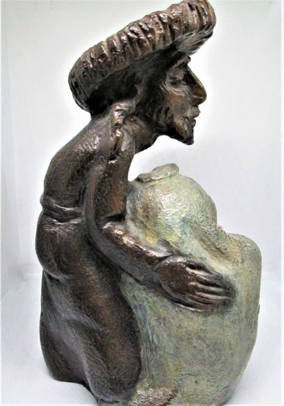 Bronze Sculpture Father Bride - Image 3
