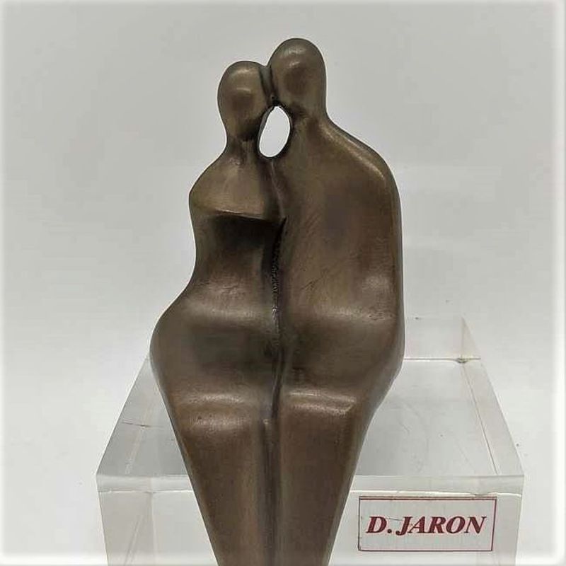Bronze Sculpture Sitting Couple - Image 6