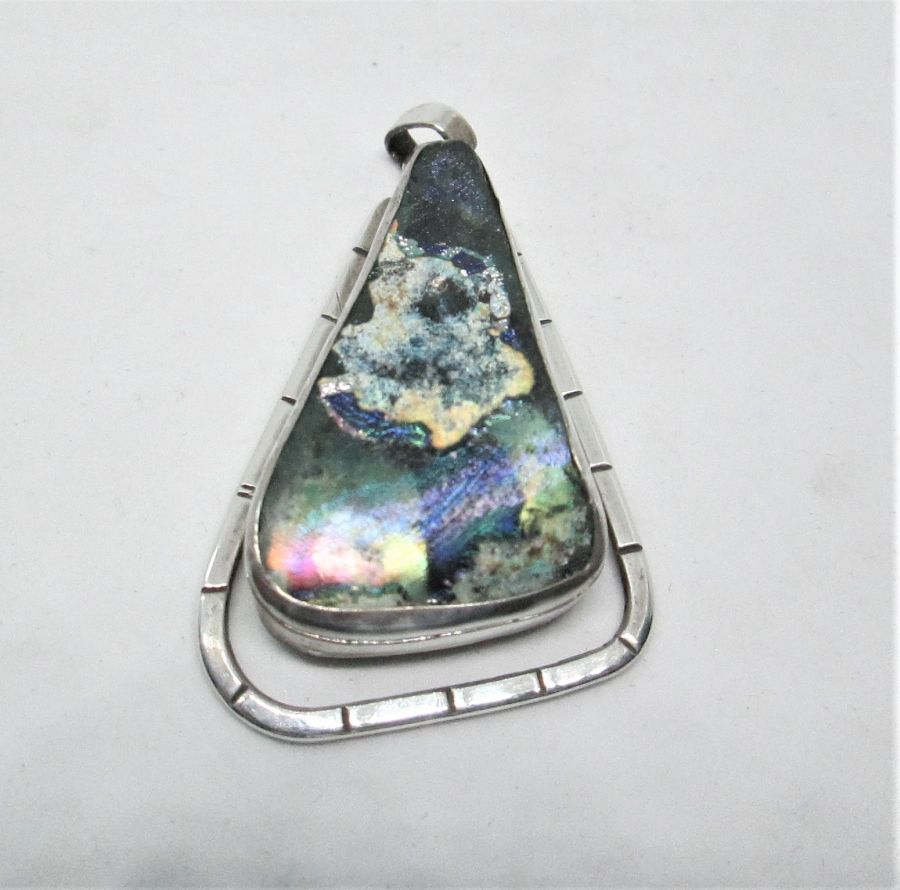 Silver Pendant Roman Glass Triangle - Image 2