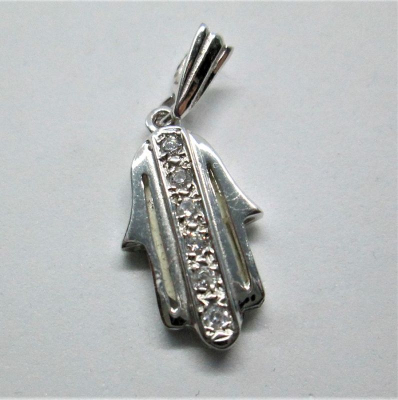 Handmade medium size 14 carat white gold Hamsa pendant 6 Zirconia set with 6 White Zirconia stones. Dimension 1.2 cm X 1.9 cm X 0.27.