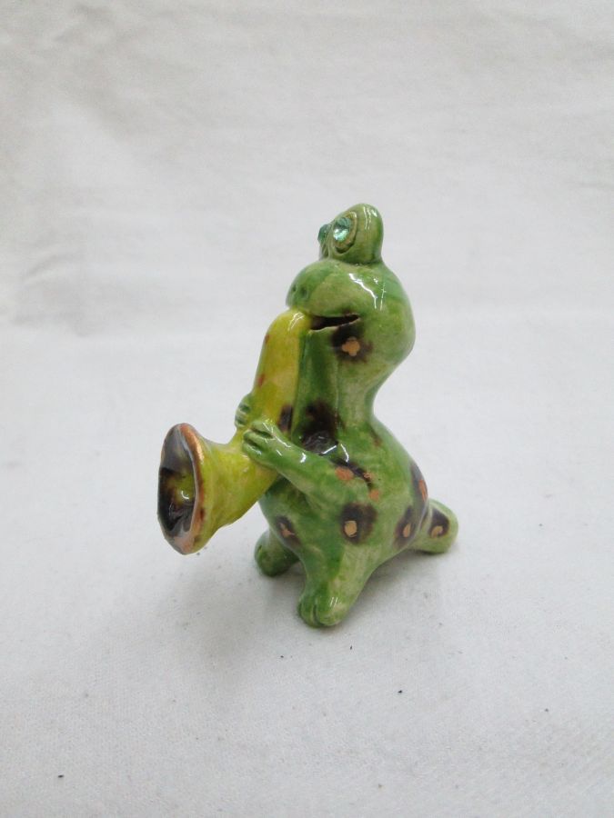 Ceramic frog playing jazz* - Image 3
