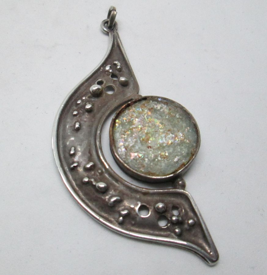 Roman Glass Silver Pendant - Image 2