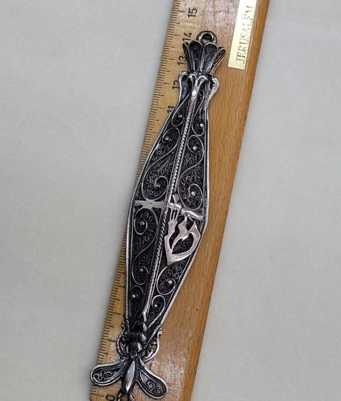 Big Filigree Mezuzah Silver - Image 4