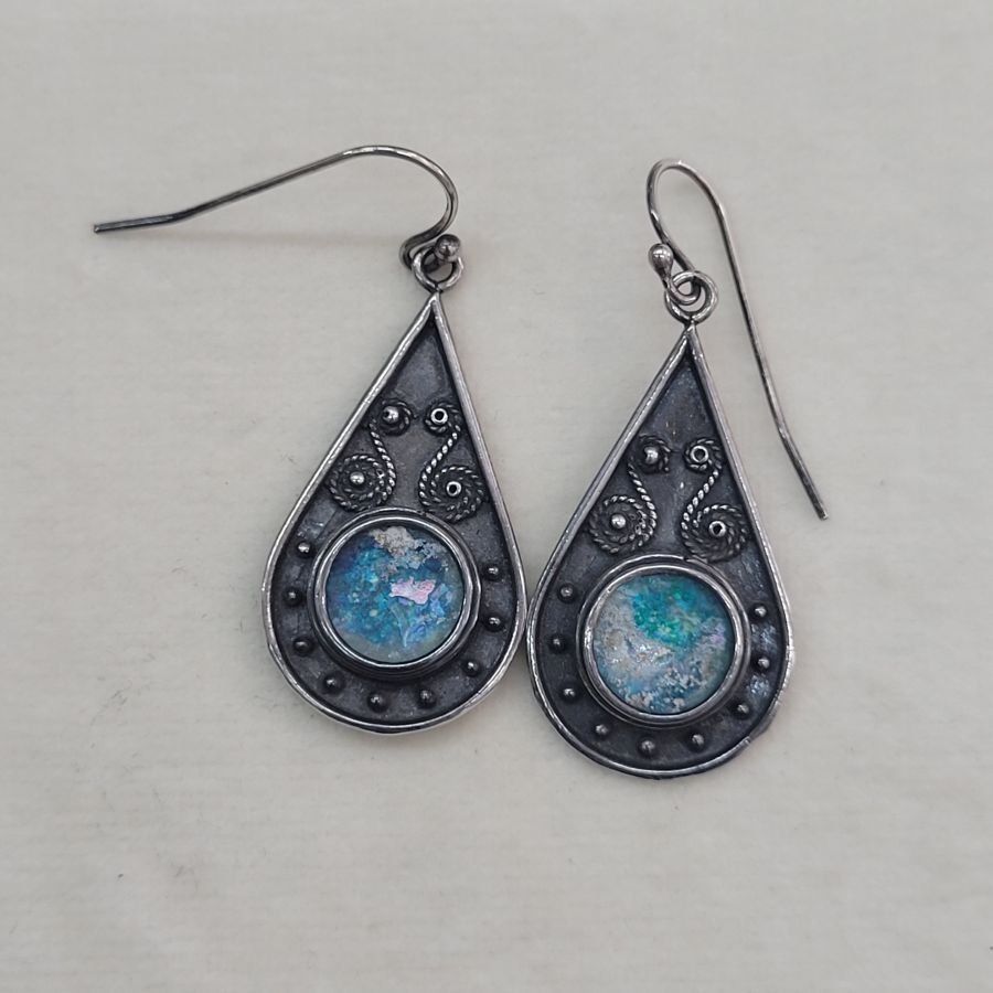 Filigree earrings Roman glass - Image 5