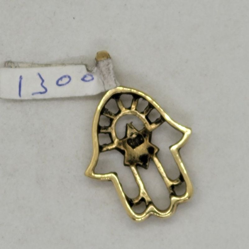 Gold Hamsa Pendant MagenDavid - Image 6