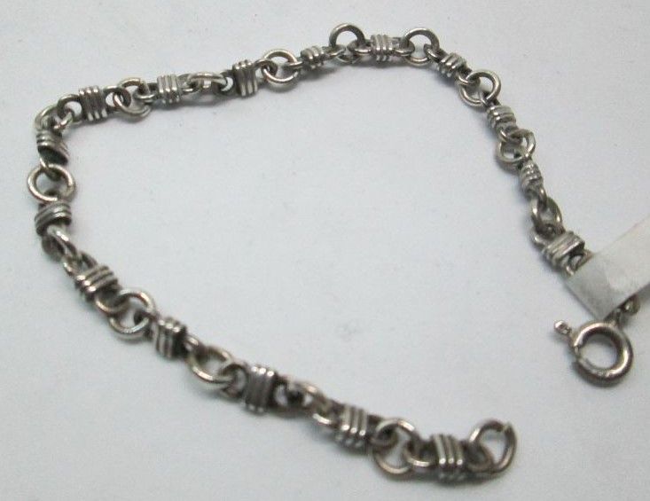 Silver Contemporary Style Bracelet - Image 2