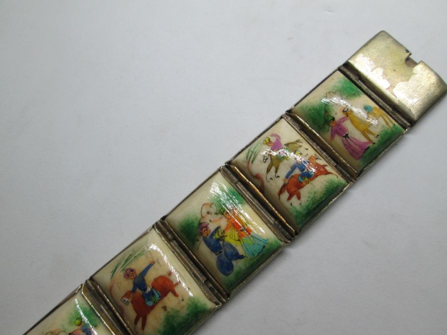 Vintage hand painted bracelet - Image 4