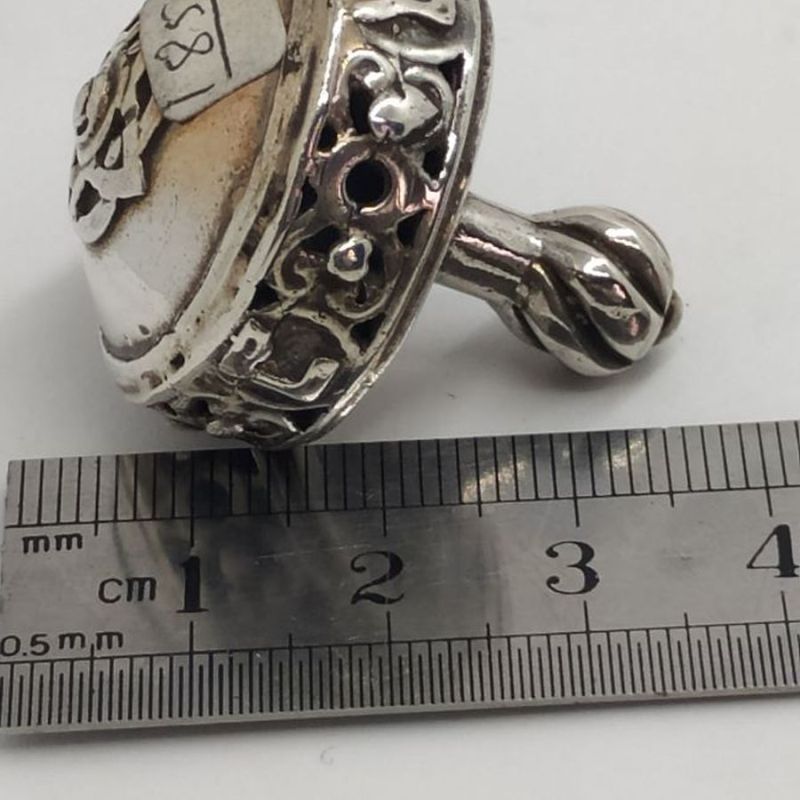 Dreidel Foliage Carved Silver - Image 3