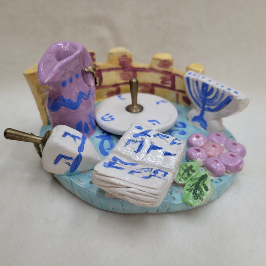 Hanukah Dreidel Ceramic Set handmade. Hurwitz made this set of ceramic Chanukah Sevivon dreidel and a matching original stand.