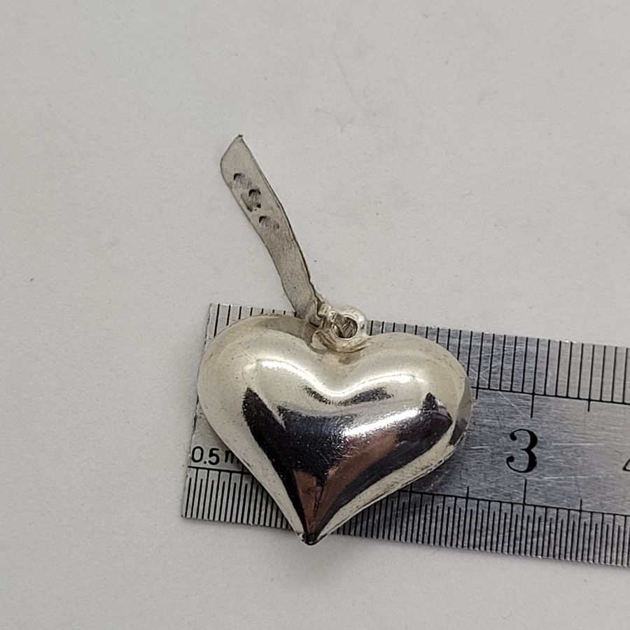 Silver Heart Shape Pendant - Image 7