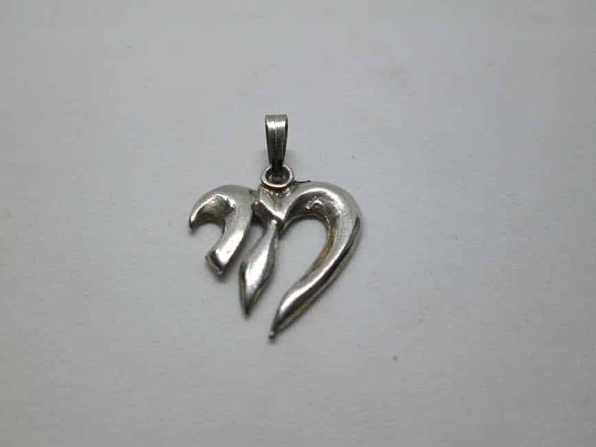 Silver Rounded Hay Pendant