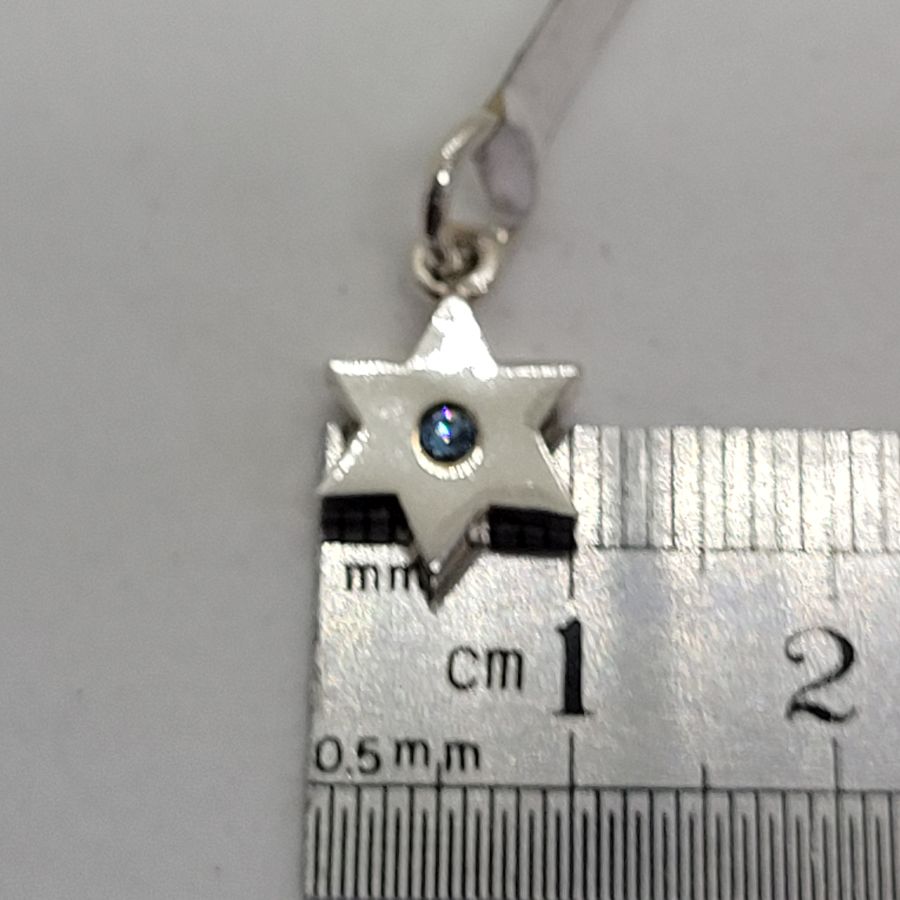 Tiny MagenDavid Star Pendant - Image 5