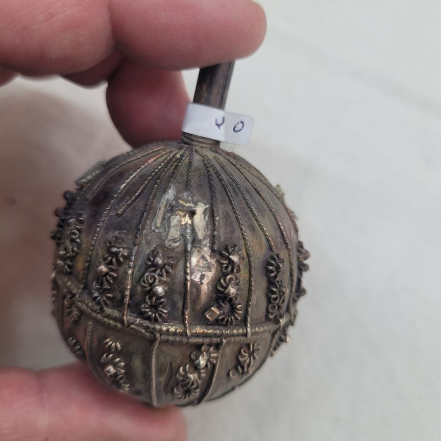 Hanukah Dreidel Sevivon Silver Yemenite Vintage handmade with engraved letters. Dimension diameter 4 cm X 7 cm approximately.