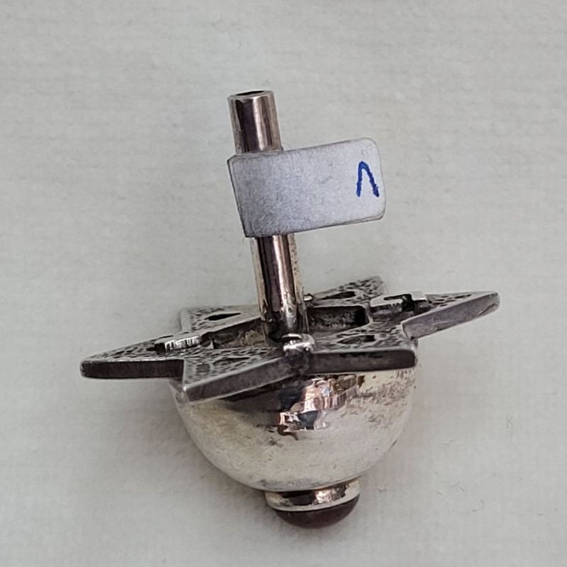 S. Ghatan (Katan) made this Hanukah Dreidel Silver MagenDavid dreidel set with an Agate stone. Dimension 2.4 cm X 2.8 cm X 2.9 cm.