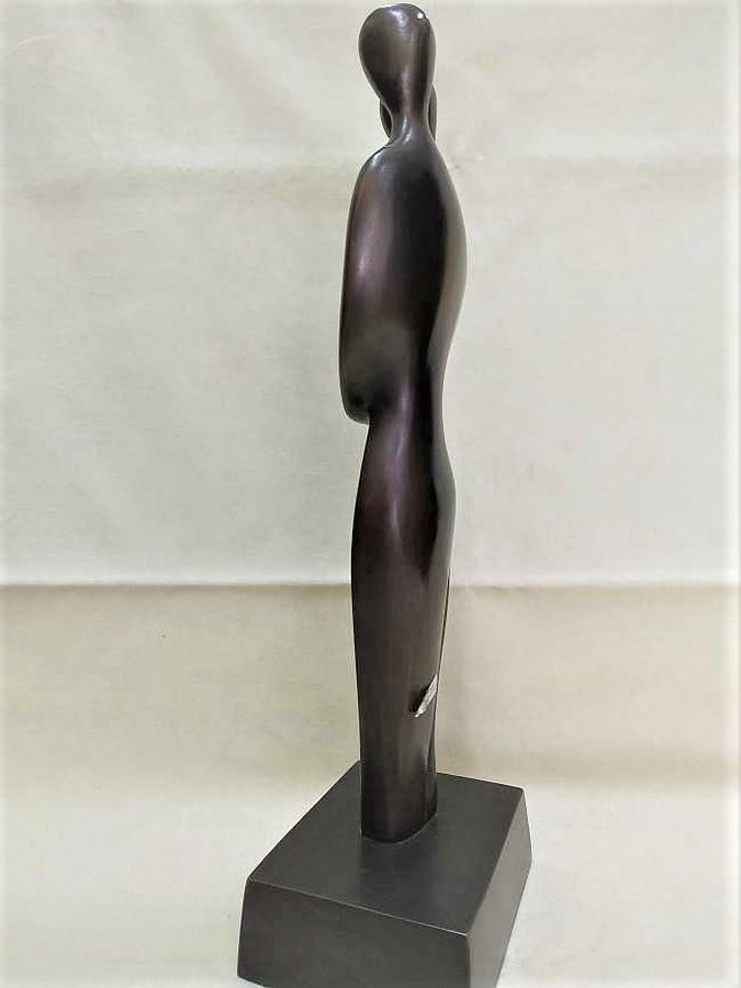 Bronze Sculpture Loving Couple - Image 6