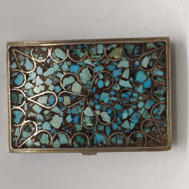 Vintage Tobacco Box Silver. Vintage handmade silver tobacco box set with genuine turquoises .Dimension 4.2 cm X 6.2 cm X 1.2 cm approximately.