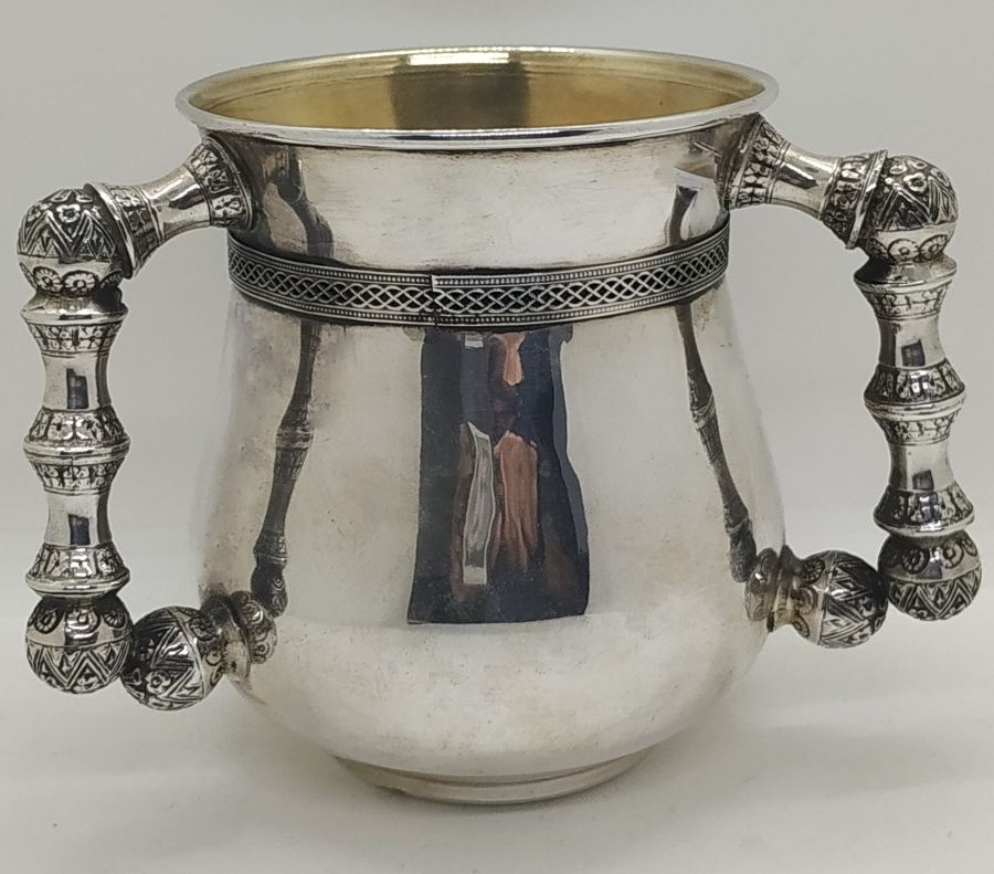 Natla Washing Hands Mug - Image 3