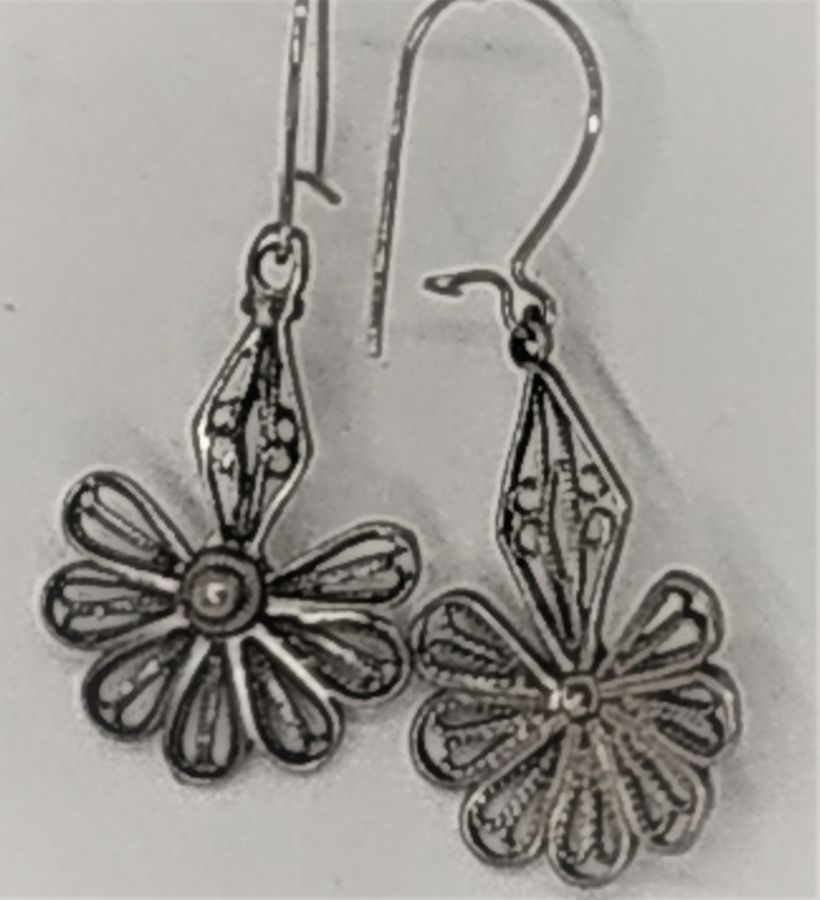Silver Earrings Filigree Fan - Image 4