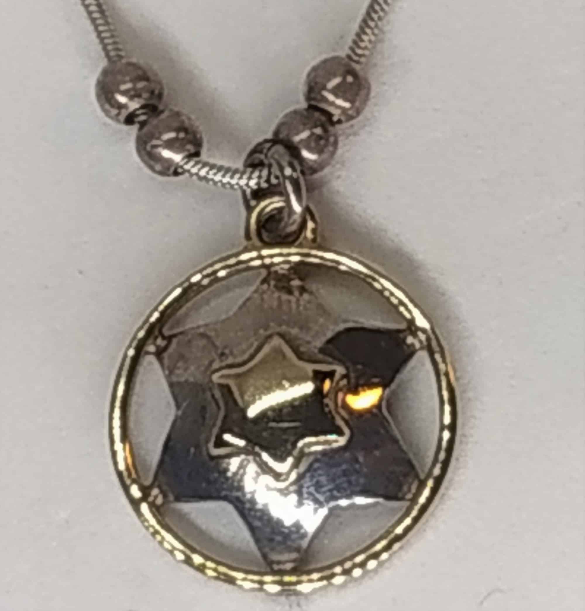 Silver Magen David Star Pendant Gold Frame - Image 5