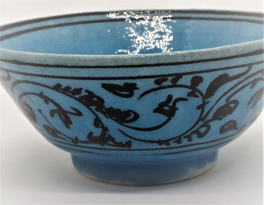 Glazed ceramic bowl peacock - Image 4