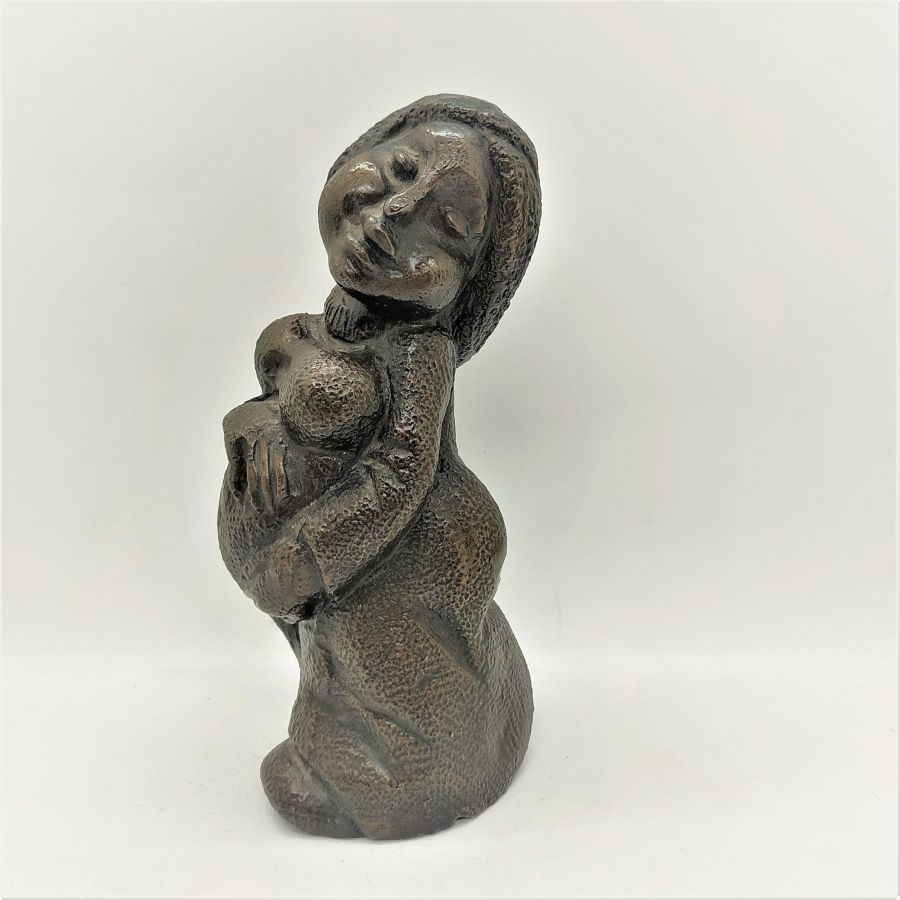 Bronze Sculpture Pregnant Lady - Image 9