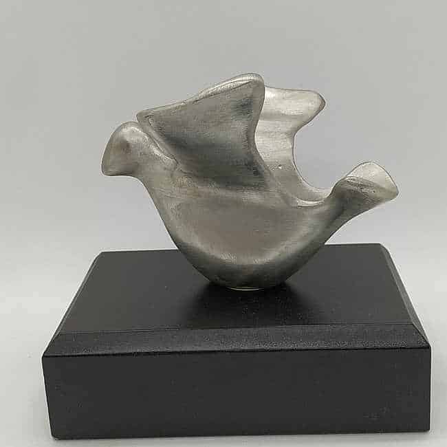 Pewter Sculpture Peace Dove - Image 5