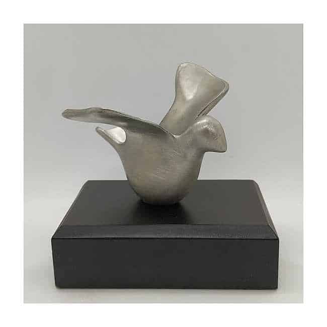 Pewter Sculpture Peace Dove - Image 7