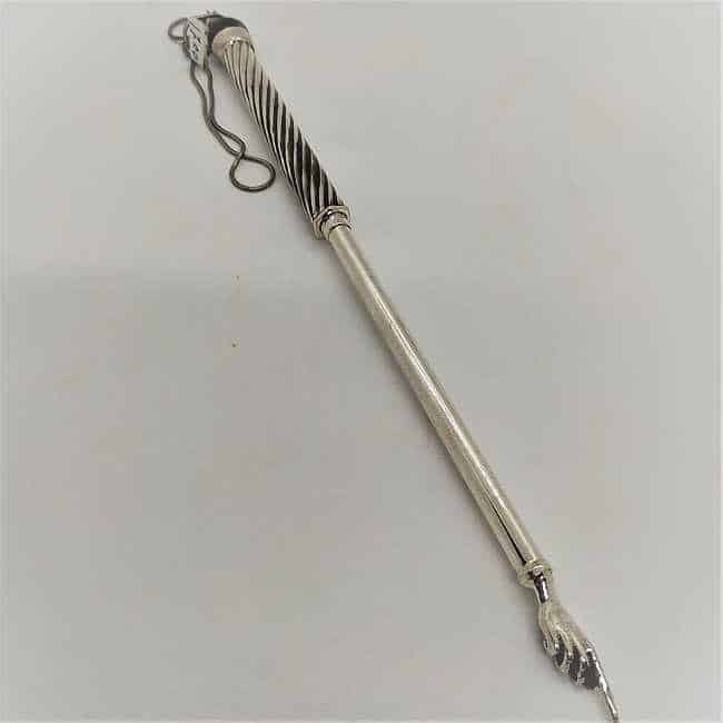 Jade Silver Torah Pointer handmade. Handmade sterling silver Torah pointer Yad with Jade bead on top. The handle of Yad is twisted silver shape.