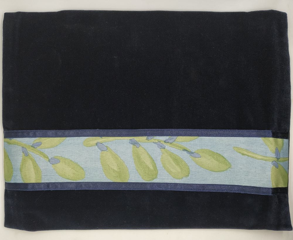 Tallit Bag Velvet Blue - Image 5