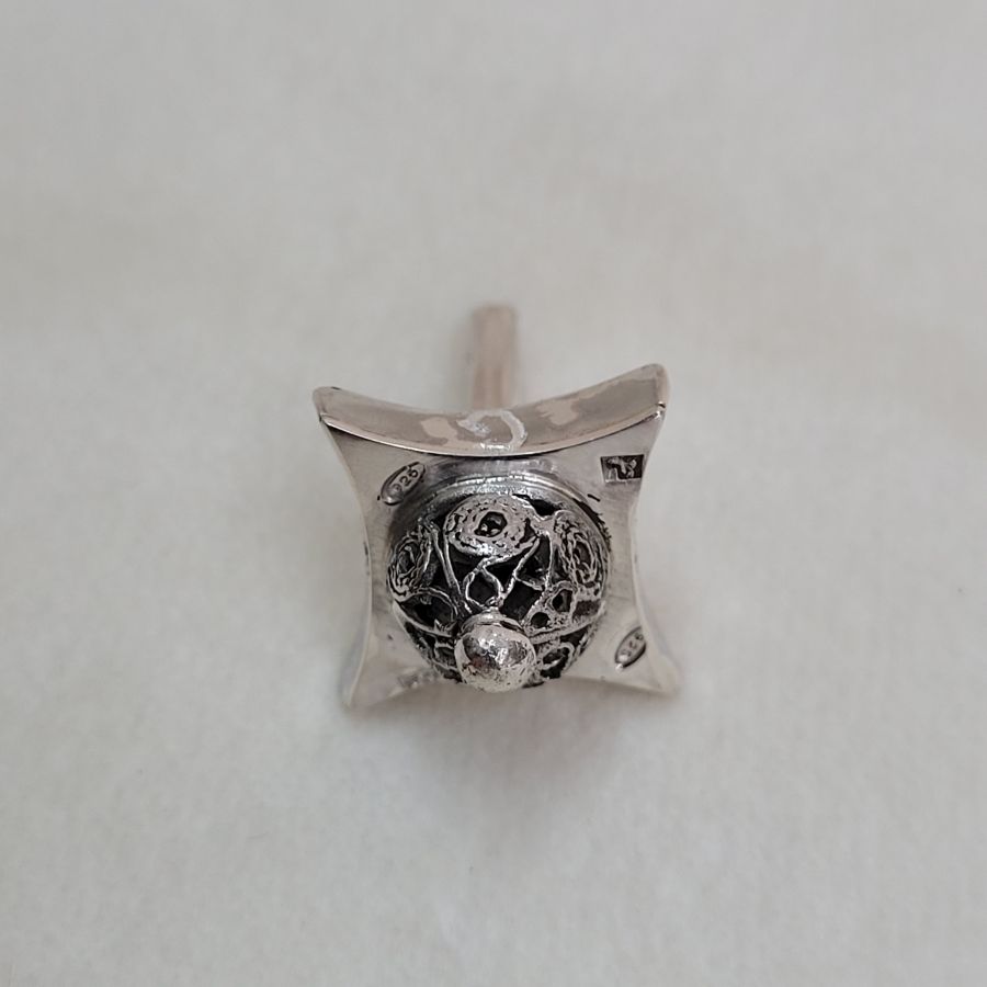 Dreidel Small Square Repousse - Image 5