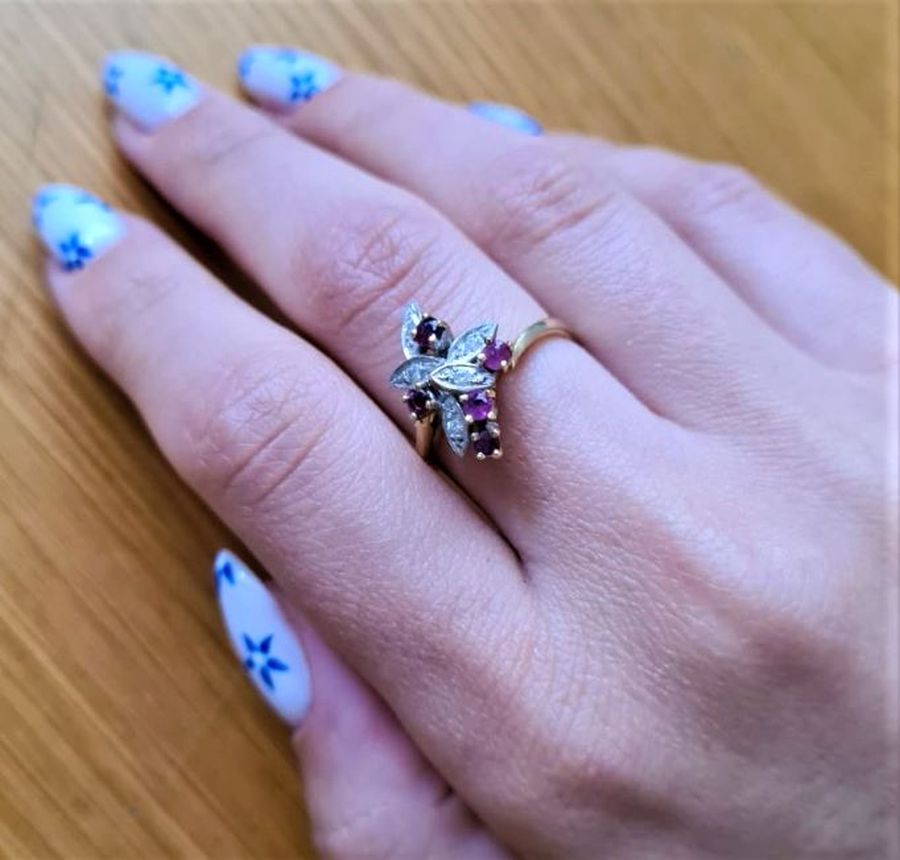 Gold Ring Rose Flower - Image 3